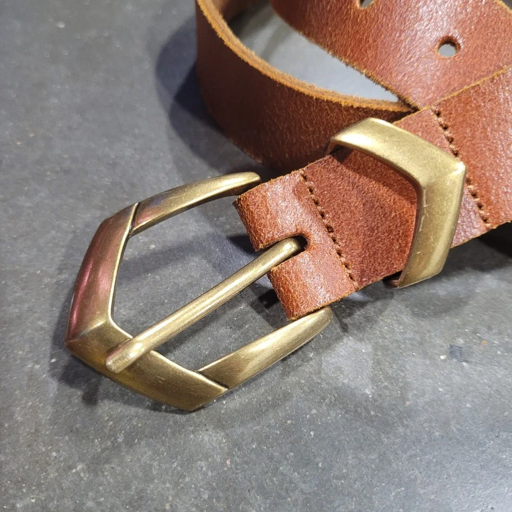 Brown Leather Belt Medium Western Cowgirl Boho Rustic Heritage Minimalist Rodeo